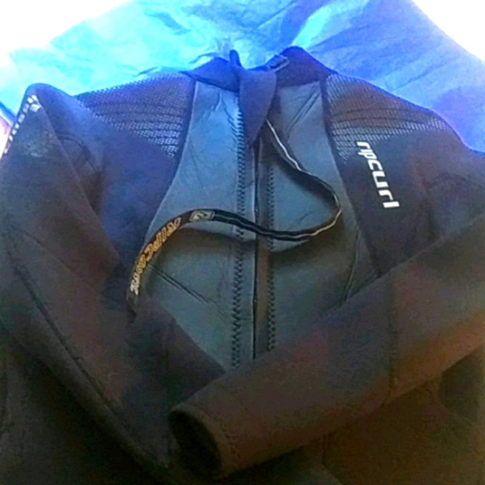 Surf's Up W/Ripcurl - image 2